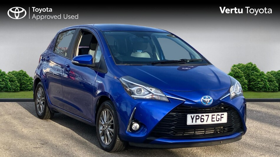 Toyota Yaris 1.5 Hybrid Icon Tech 5dr CVT Hybrid Hatchback